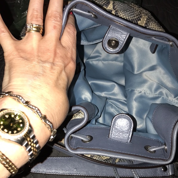 Extra Pics💙Host Pick💙 Authentic Coach Limited Edition Blue Python 💙 - Picture 12 of 15